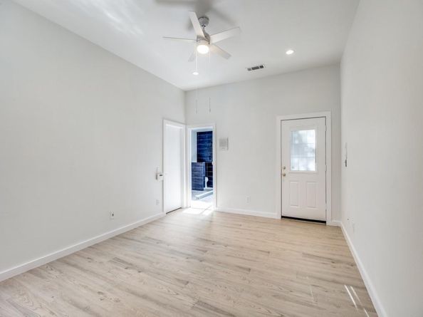 10102  Morgan Meadow Lane , Dallas Texas 75243