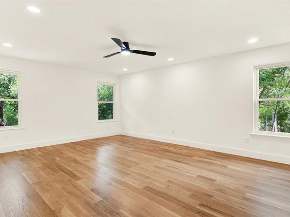 812  Belt Line Cove , Richardson Texas 75080