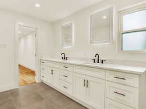 812  Belt Line Cove , Richardson Texas 75080