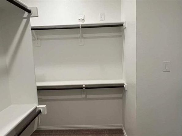 6904  Gorman Falls Trail , Dallas Texas 75228