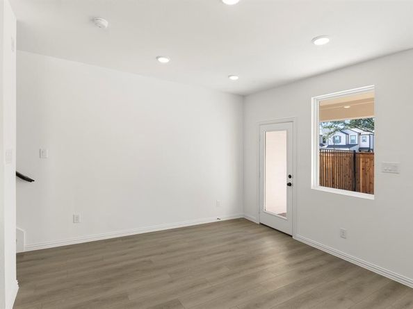 6904  Gorman Falls Trail , Dallas Texas 75228