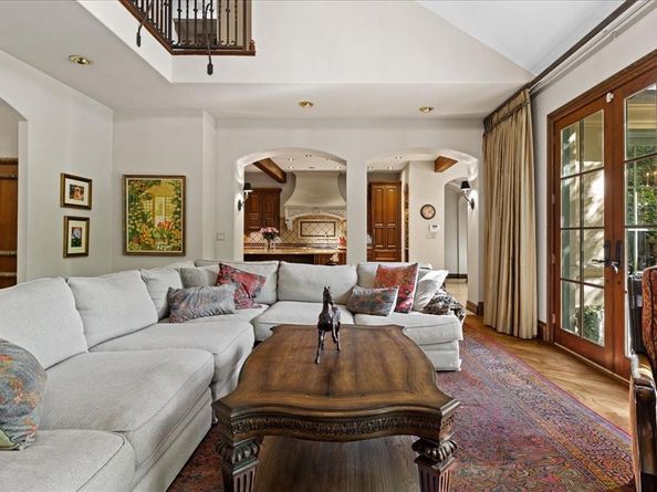 2602  Woods Lane , Garland Texas 75044