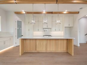 2428  Douglas Avenue , Dallas Texas 75219