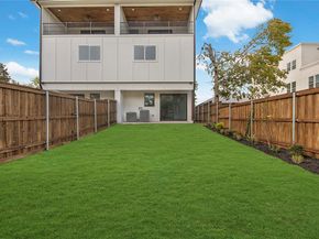 2428  Douglas Avenue , Dallas Texas 75219