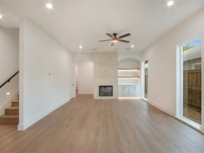 2428  Douglas Avenue , Dallas Texas 75219