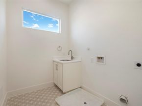 2428  Douglas Avenue , Dallas Texas 75219