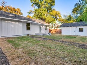 522  Griffith Avenue , Dallas Texas 75208