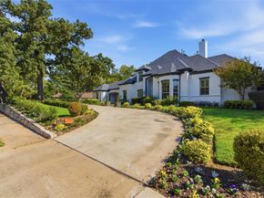 1404  Sylvan Avenue , Dallas Texas 75208