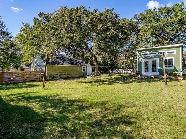 4509  Morris Court , Fort Worth Texas 76103