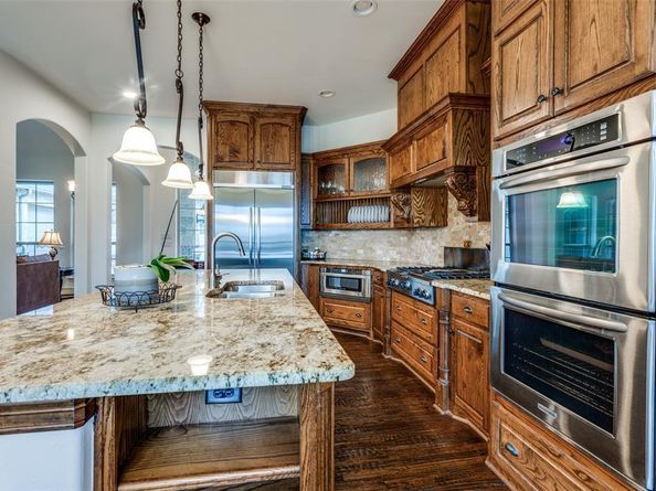 1110  Oak View Court , Oak Point Texas 75068