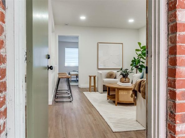 4525  Gilbert Avenue  202, Dallas Texas 75219