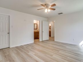 3955  Alamo Avenue , Fort Worth Texas 76107