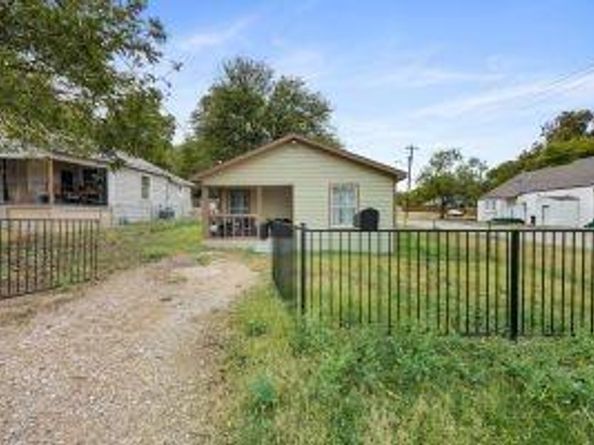 2961  Pearl Avenue , Fort Worth Texas 76106