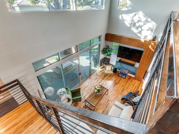 8915  Stanwood Drive , Dallas Texas 75228