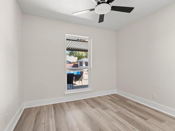 6122  Symphony Lane , Dallas Texas 75227