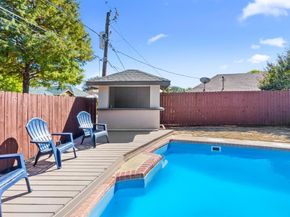 6122  Symphony Lane , Dallas Texas 75227