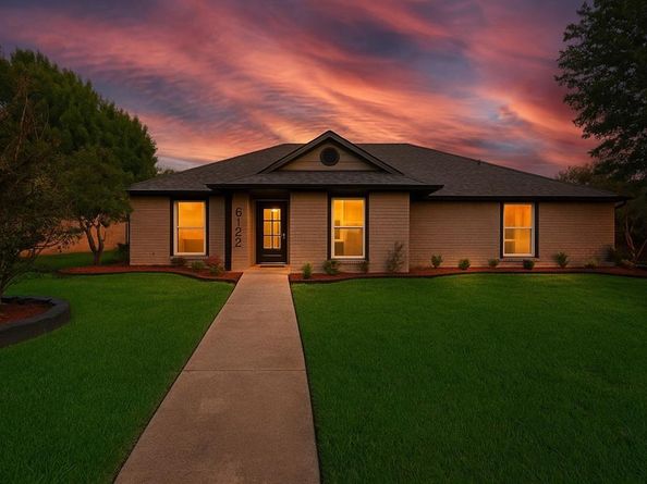 6122  Symphony Lane , Dallas Texas 75227
