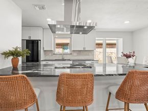 6122  Symphony Lane , Dallas Texas 75227