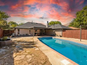 6122  Symphony Lane , Dallas Texas 75227