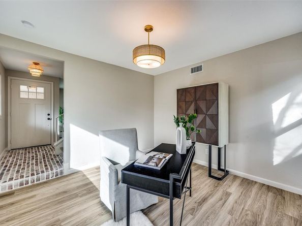 8735  Charing Cross Lane , Dallas Texas 75238