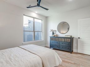 2820  Weisenberger Street  100, Fort Worth Texas 76107