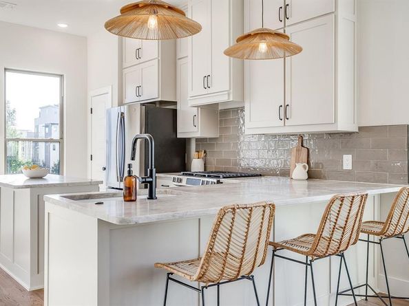 2820  Weisenberger Street  100, Fort Worth Texas 76107