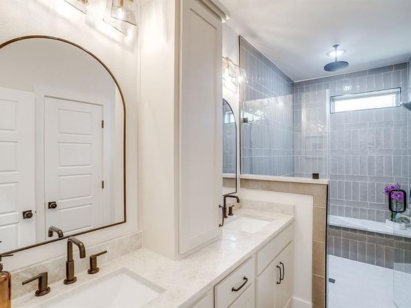 2820  Weisenberger Street  100, Fort Worth Texas 76107