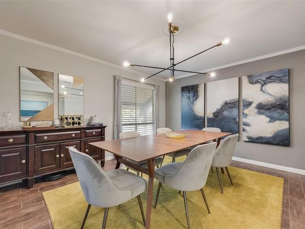 1529  Windchime Drive , Dallas Texas 75224