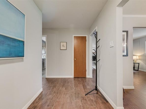 1529  Windchime Drive , Dallas Texas 75224