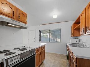 625  Camilla Lane , Garland Texas 75040