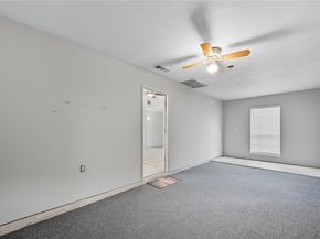 625  Camilla Lane , Garland Texas 75040