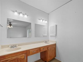 625  Camilla Lane , Garland Texas 75040