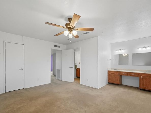 625  Camilla Lane , Garland Texas 75040