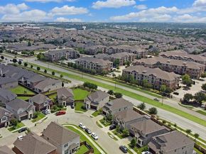 2176  Spencer Lane , Carrollton Texas 75010
