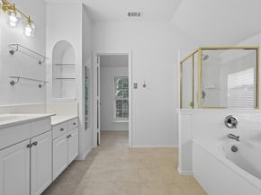 3812  Red Oak Trail , The Colony Texas 75056