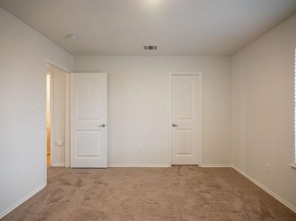 754  Mission Lane , Lancaster Texas 75146
