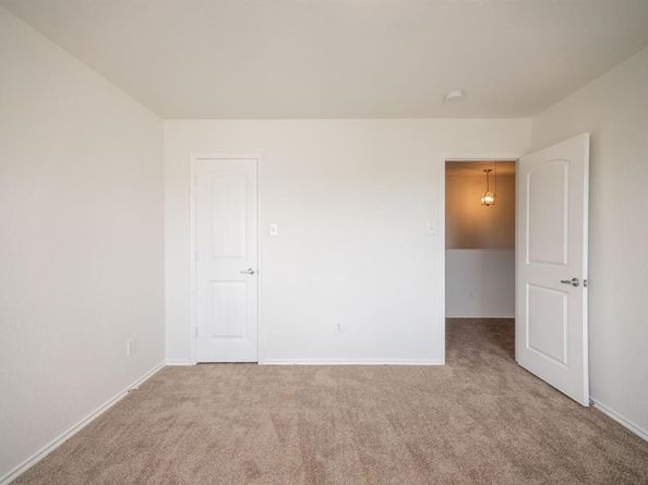 754  Mission Lane , Lancaster Texas 75146