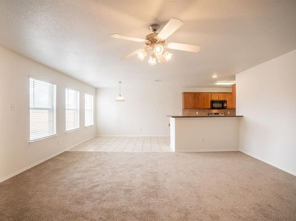 754  Mission Lane , Lancaster Texas 75146