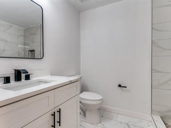 1535  Carnation Drive , Lewisville Texas 75067