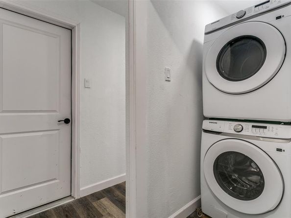 1535  Carnation Drive , Lewisville Texas 75067