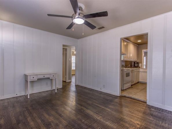 719  Sam Calloway Road , Fort Worth Texas 76114