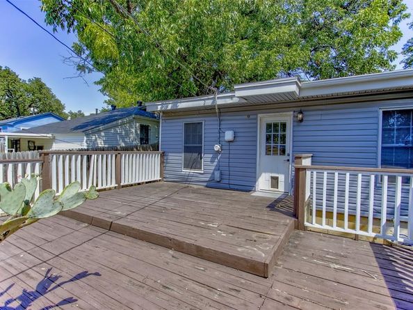 719  Sam Calloway Road , Fort Worth Texas 76114