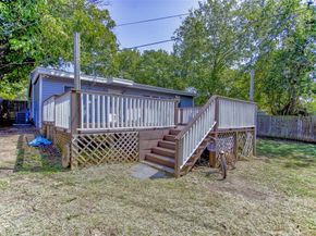719  Sam Calloway Road , Fort Worth Texas 76114