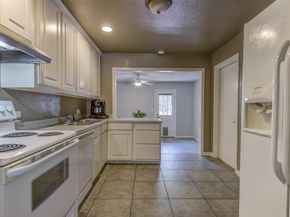719  Sam Calloway Road , Fort Worth Texas 76114