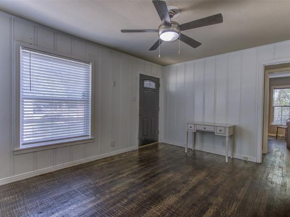 719  Sam Calloway Road , Fort Worth Texas 76114