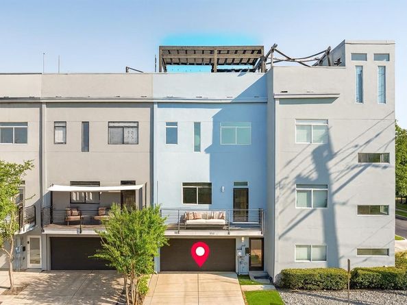 5713  La Vista Drive , Dallas Texas 75206