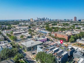 5713  La Vista Drive , Dallas Texas 75206