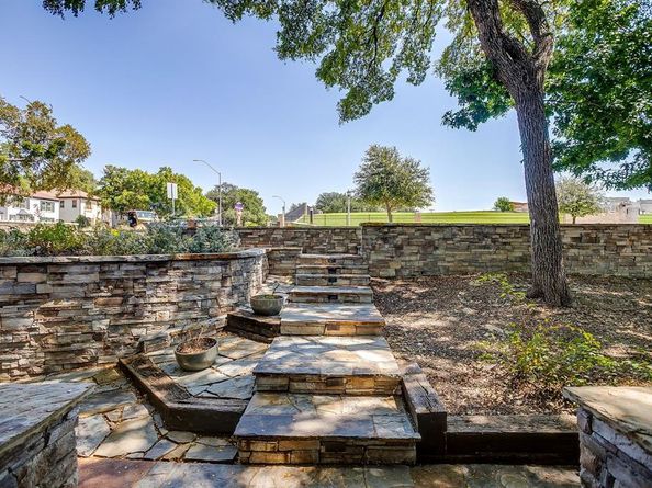 3050  Bellaire Drive W, Fort Worth Texas 76109