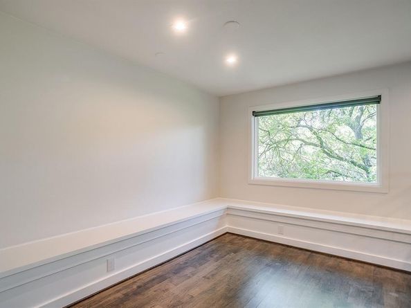 3050  Bellaire Drive W, Fort Worth Texas 76109