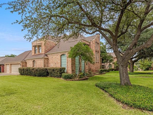 3209  Shannons Place , Garland Texas 75043